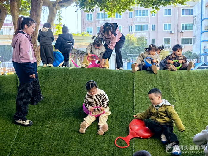 ����ʵ�������ح��ͯ�ذ���Ŀ�����׷���������У԰��ʩ����˫�ƽ�