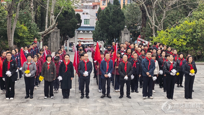 �廳�������� ���к�ɫ���� ������չ������Ӣ������