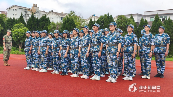 �Բ�չ���� ��Ѫ���³� ������һ����������ѵ